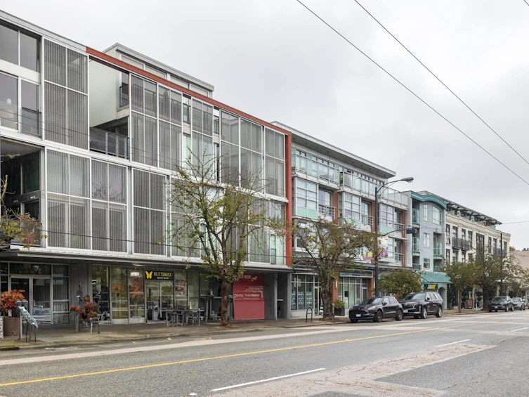 301-4375 W 10th Avenue, Vancouver, BC, V6R 2H6 - 11