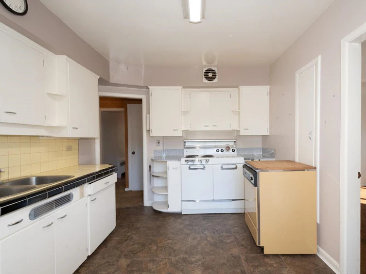 2212 West 36th Avenue, Vancouver, BC, V6M 1L5 - 9