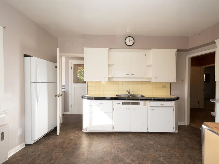 2212 West 36th Avenue, Vancouver, BC, V6M 1L5 - 10