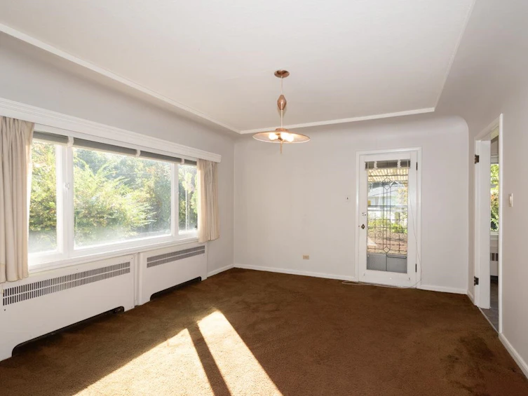 2212 West 36th Avenue, Vancouver, BC, V6M 1L5 - 13
