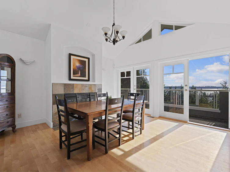 3797 Bayridge Avenue, West Vancouver, BC, V7V 3J3 - 5