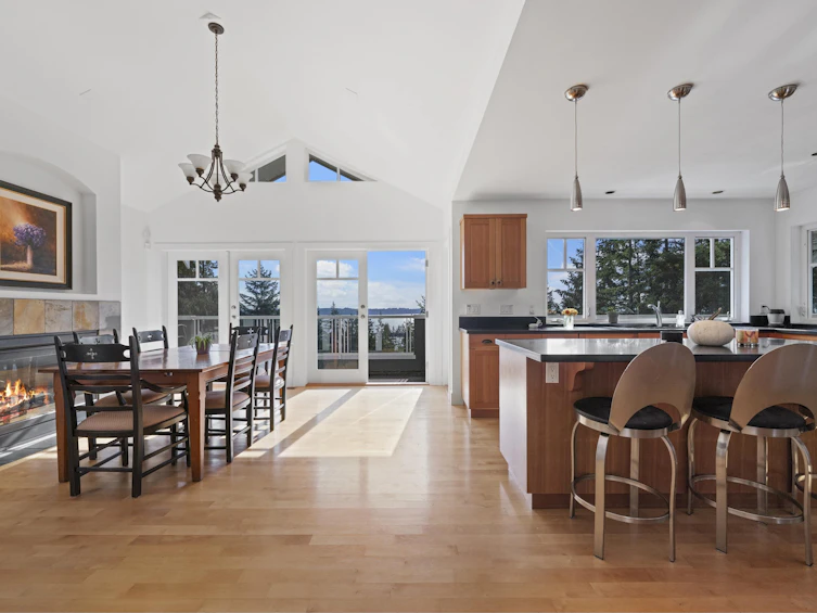 3797 Bayridge Avenue, West Vancouver, BC, V7V 3J3 - 7