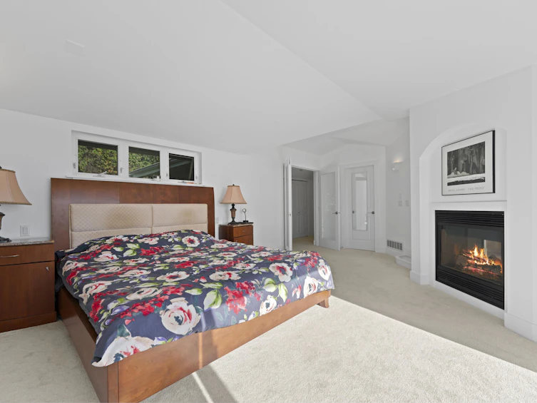 3797 Bayridge Avenue, West Vancouver, BC, V7V 3J3 - 23