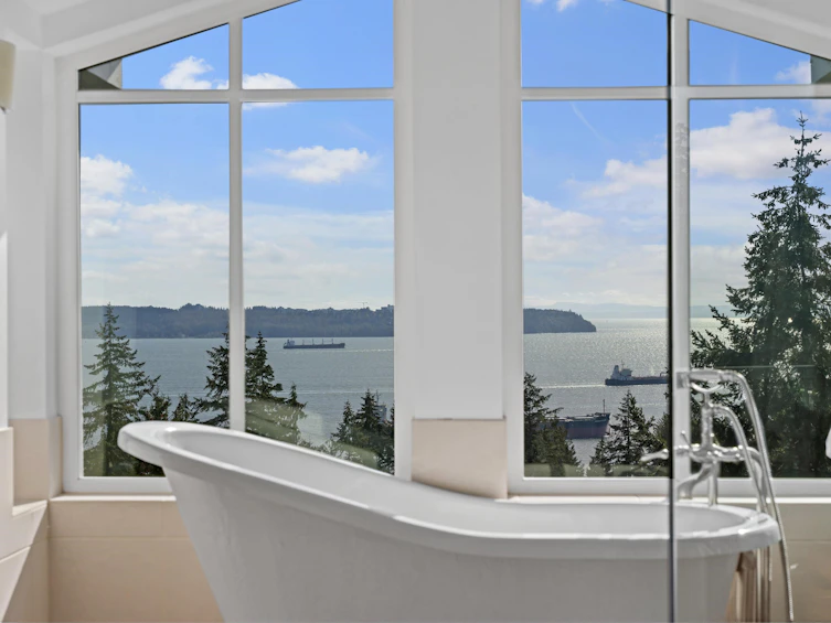 3797 Bayridge Avenue, West Vancouver, BC, V7V 3J3 - 28