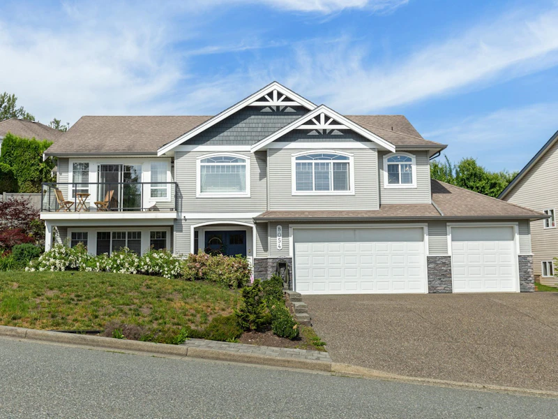 8054 Topper Drive, Mission BC V2V 7A8