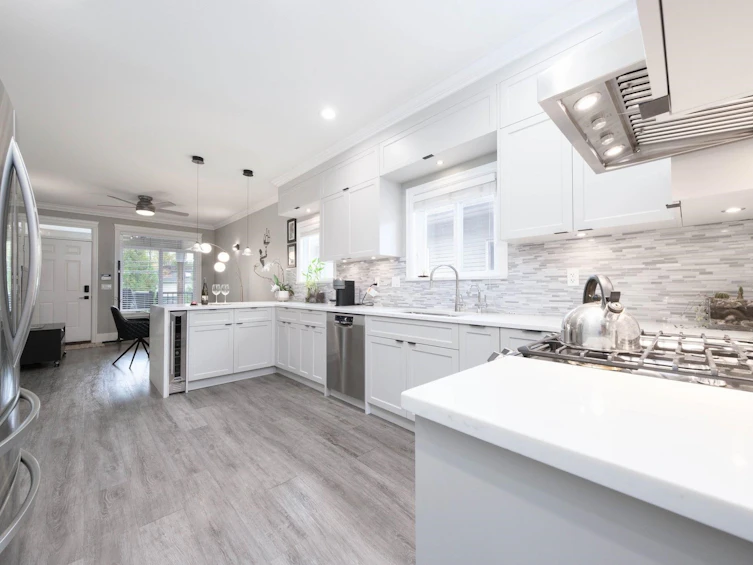10122 Williams Road, Richmond, BC, V7A 1H4 - 7