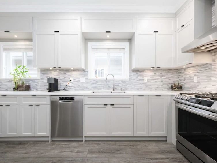 10122 Williams Road, Richmond, BC, V7A 1H4 - 9