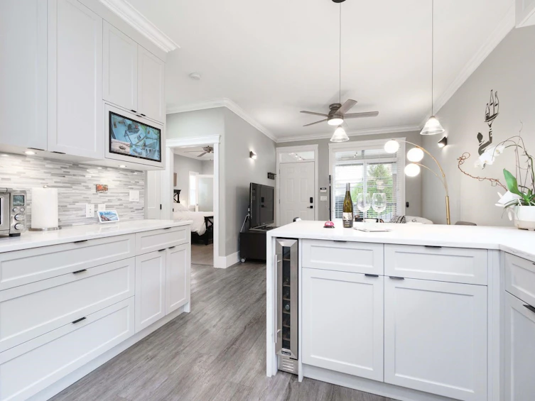 10122 Williams Road, Richmond, BC, V7A 1H4 - 11