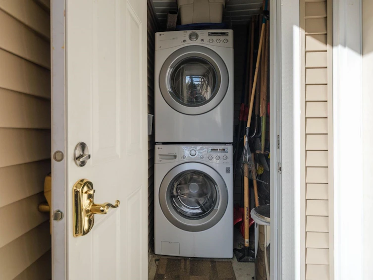 10122 Williams Road, Richmond, BC, V7A 1H4 - 33