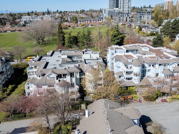 108-7520 Columbia Street, Vancouver, BC, V5X 4S8 - 32
