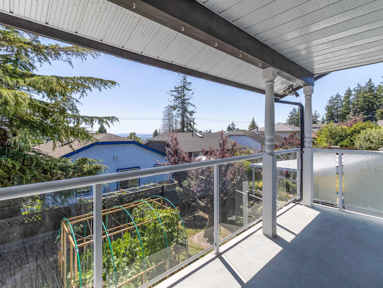 15572 Finlay Court, Surrey, BC, V4B 5H3 - 28