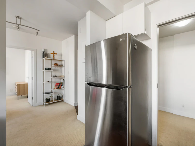 1307-1238 Burrard Street, Vancouver, BC, V6Z 3E1 - 14