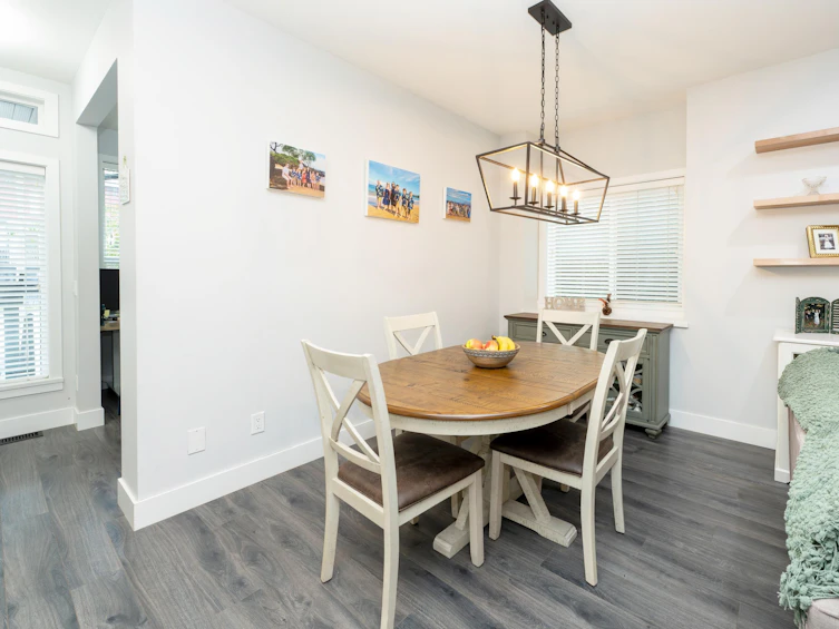 11155 240 Street, Maple Ridge, BC, V2W 0H7 - 8