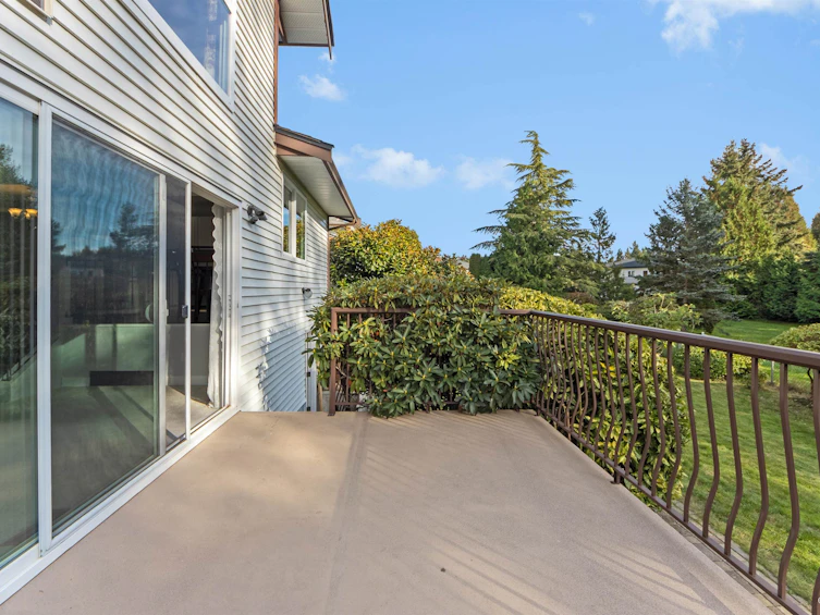 14914 Southmere Place, Surrey, BC, V4A 6P8 - 8
