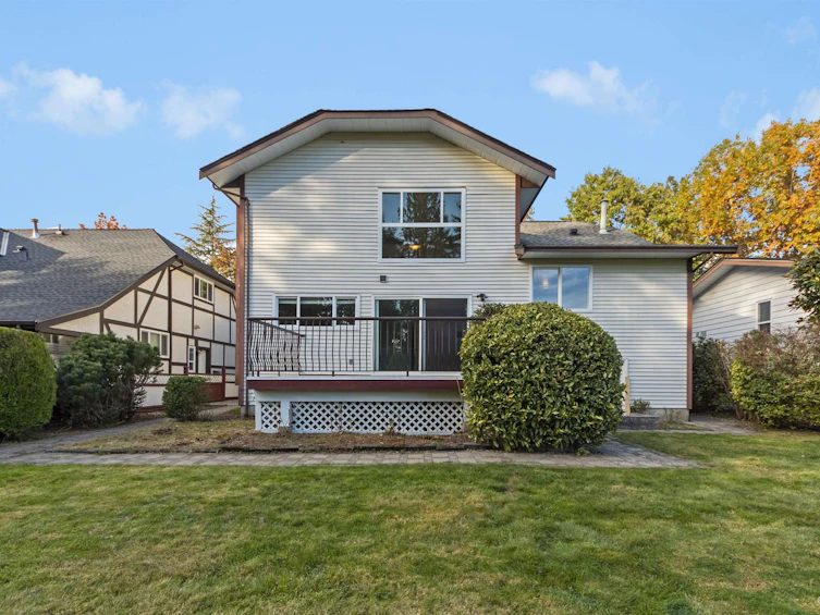 14914 Southmere Place, Surrey, BC, V4A 6P8 - 28