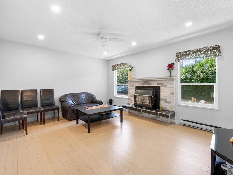 26684 32 Avenue, Langley, BC, V4W 3N8 - 2