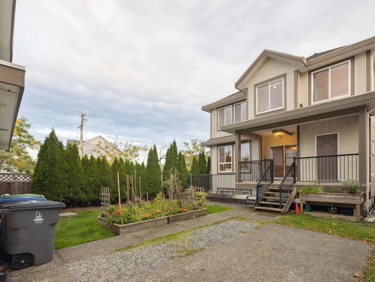 19199 70, Surrey, BC, V4N 0A6 - 31