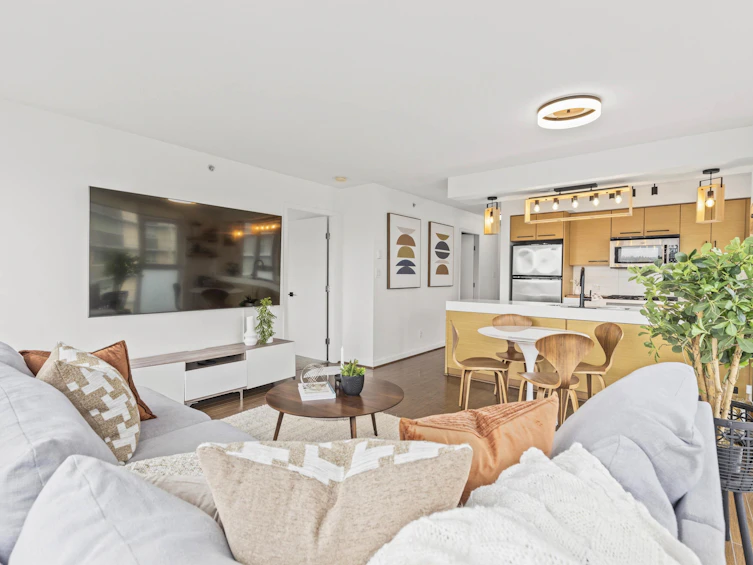 605-2770 Sophia Street, Vancouver, BC, V5T 0A4 - 10