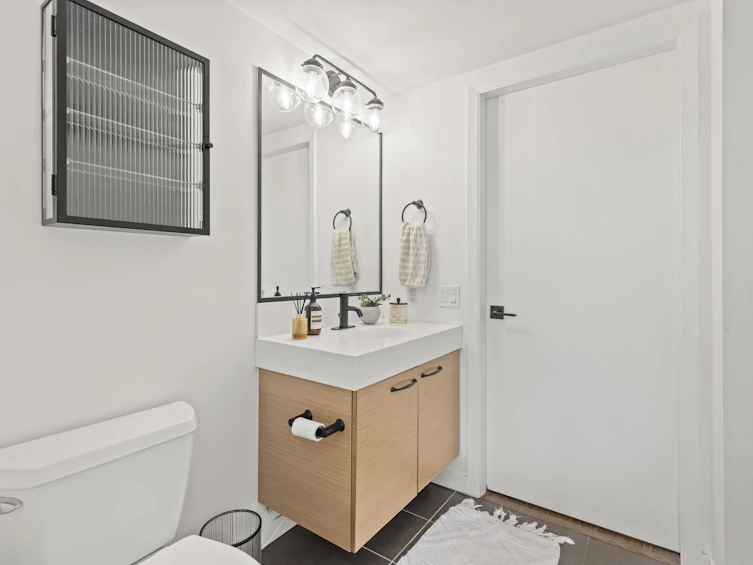 605-2770 Sophia Street, Vancouver, BC, V5T 0A4 - 22