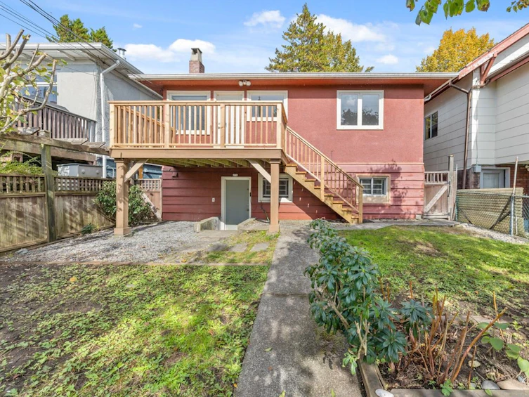 412 East 46th Avenue, Vancouver, BC, V5W 1Z9 - 29