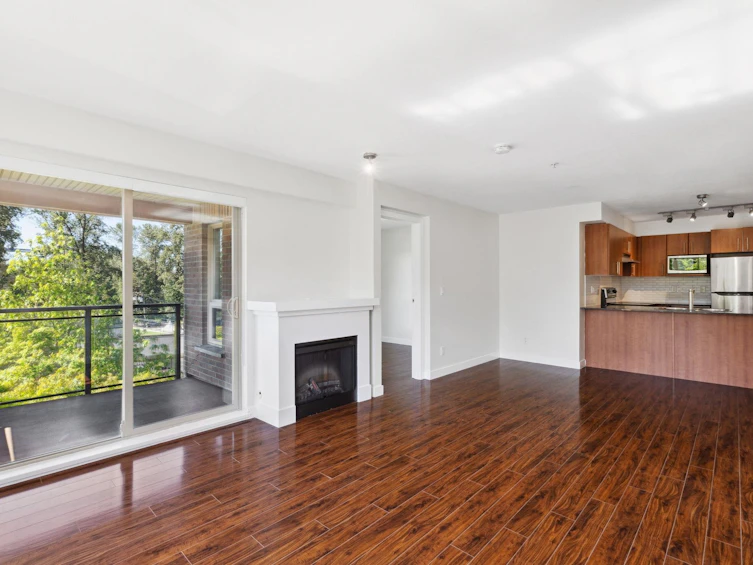 305-1633 Mackay Avenue, North Vancouver, BC, V7P 0A2 - 2