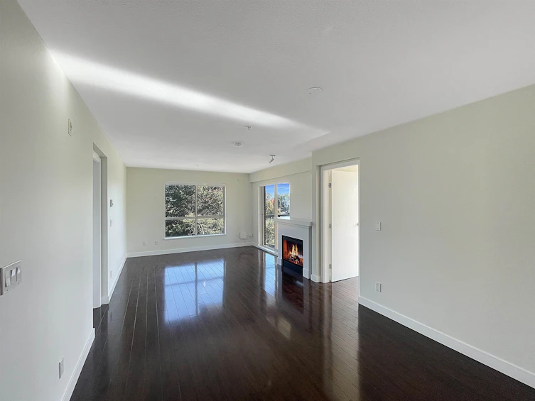 305-1633 Mackay Avenue, North Vancouver, BC, V7P 0A2 - 6