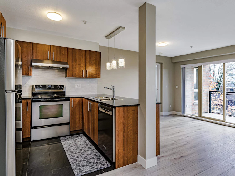 206-1633 Mackay Avenue, North Vancouver, BC, V7P 0A2 - 6