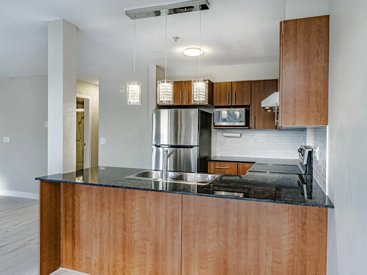 206-1633 Mackay Avenue, North Vancouver, BC, V7P 0A2 - 7