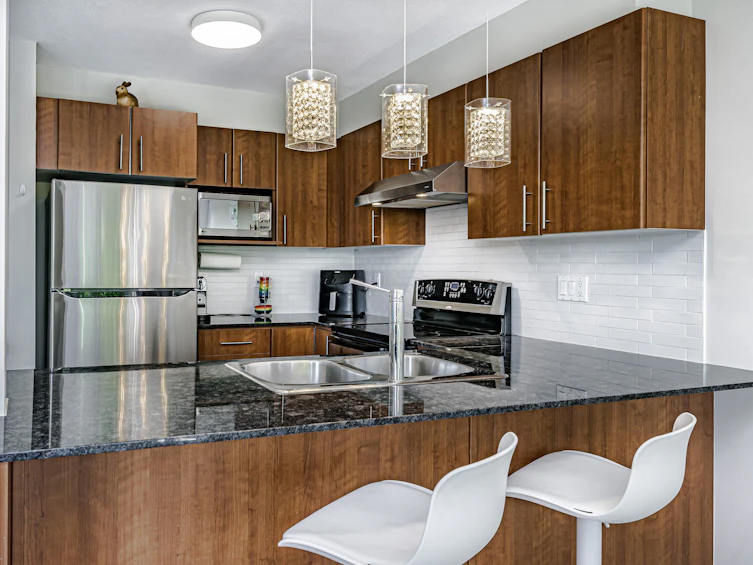 206-1633 Mackay Avenue, North Vancouver, BC, V7P 0A2 - 8