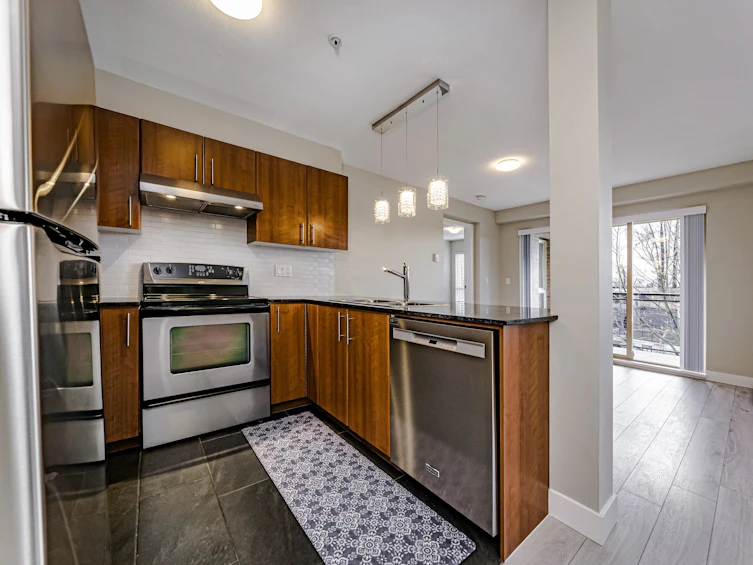 206-1633 Mackay Avenue, North Vancouver, BC, V7P 0A2 - 9