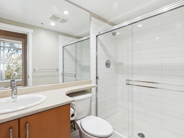 302-9222 University Crescent, Burnaby, BC, V5A 0A6 - 16