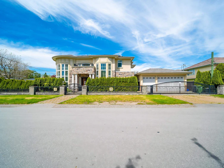 3339 Lamond Avenue, Richmond, BC, V7E 1C5