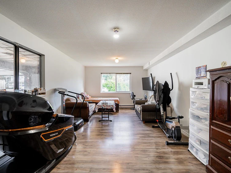 6753 137 Street, Surrey, BC, V3W 9C4 - 14