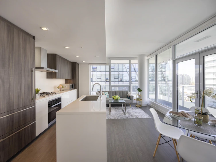 904-8133 Cook Road, Richmond, BC, V6Y 0L7 - 8