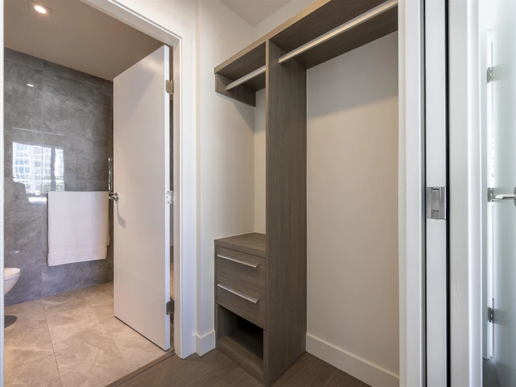 904-8133 Cook Road, Richmond, BC, V6Y 0L7 - 13