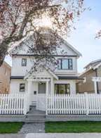 2 2444 Napier Street