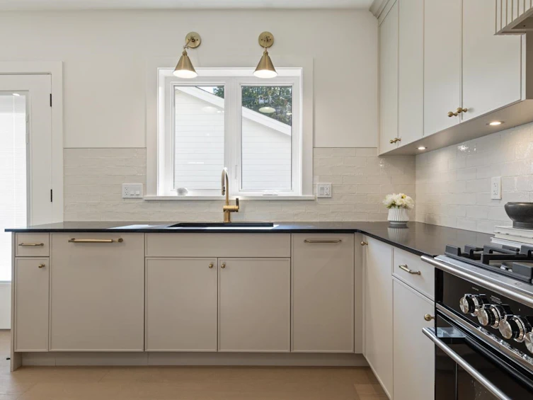 2-2444 Napier Street, Vancouver, BC, V5K 2W3 - 8
