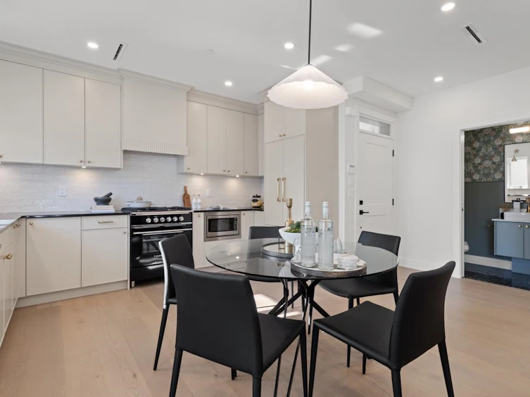 2-2444 Napier Street, Vancouver, BC, V5K 2W3 - 10