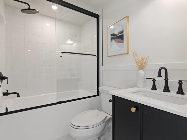 2-2444 Napier Street, Vancouver, BC, V5K 2W3 - 17