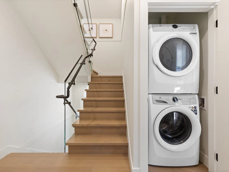 2-2444 Napier Street, Vancouver, BC, V5K 2W3 - 18