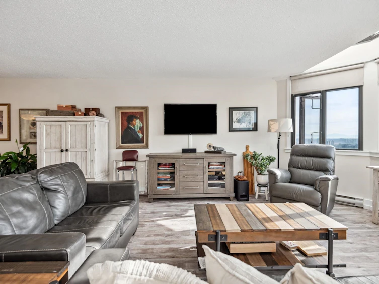 2604-6540 Burlington Avenue, Burnaby, BC, V5H 4G3 - 2