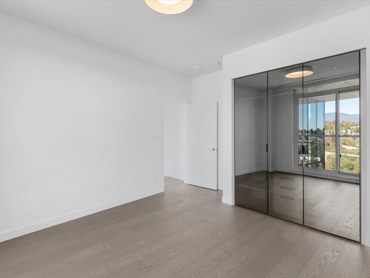 2401-1500 Fern Street, North Vancouver, BC, V7J 0E6 - 19