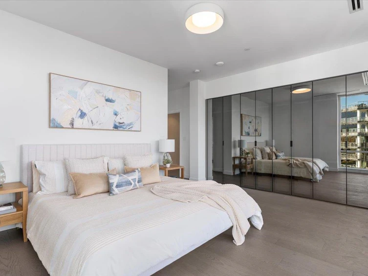2401-1500 Fern Street, North Vancouver, BC, V7J 0E6 - 25