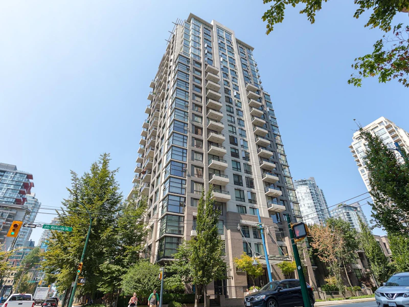 604 - 1295 Richards Street, Vancouver BC V6B 1B7