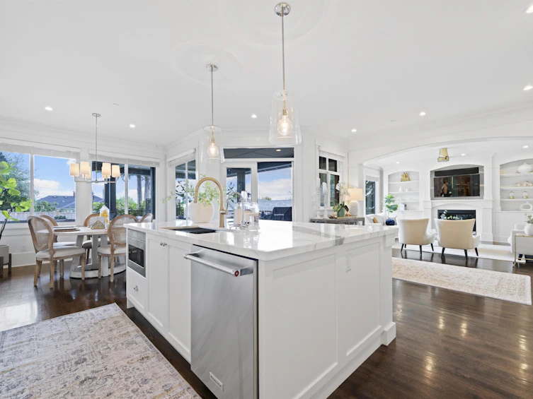 1136 Gordon Avenue, West Vancouver, BC, V7T 1P9 - 3