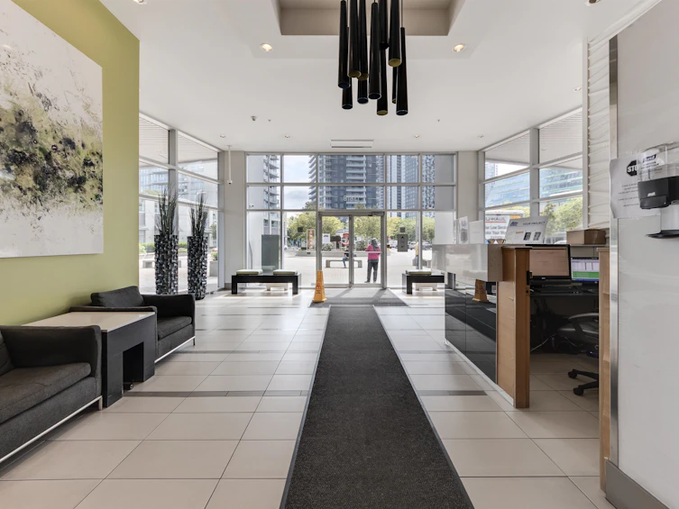 2307-13618 100 Avenue, Surrey, BC, V3T 0A8 - 21