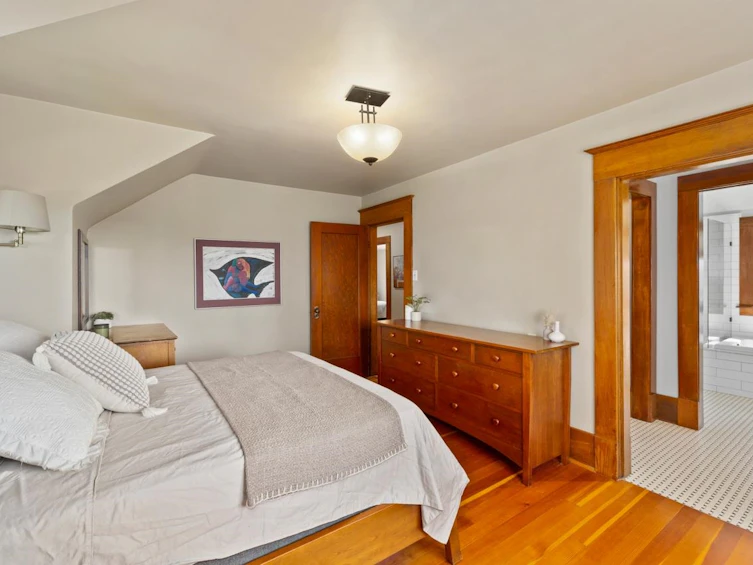 3796 Mcgill Street, Burnaby, BC, V5C 1L9 - 19
