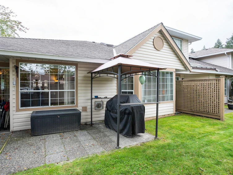 101-9781 148a Street, Surrey, BC, V3R 9P1 - 35