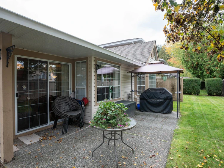 101-9781 148a Street, Surrey, BC, V3R 9P1 - 36