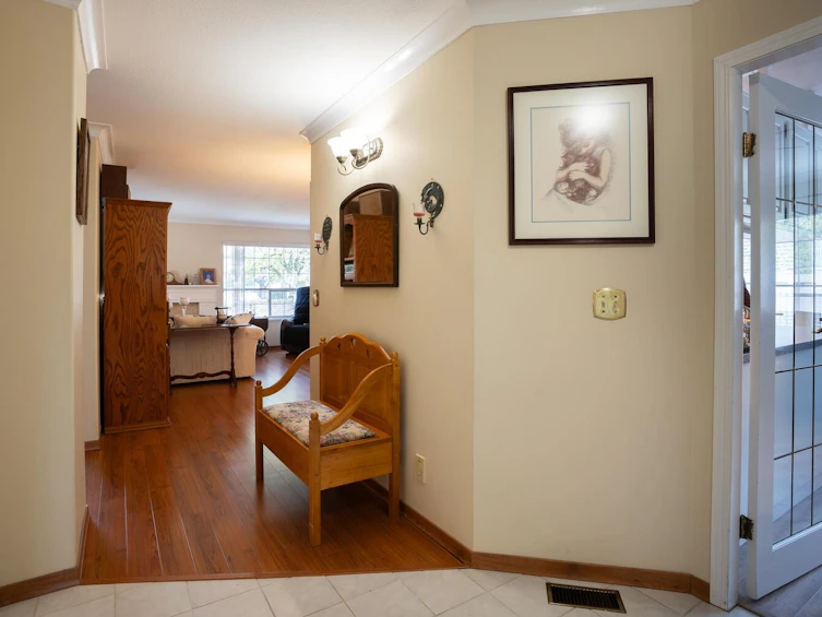 101-9781 148a Street, Surrey, BC, V3R 9P1 - 11